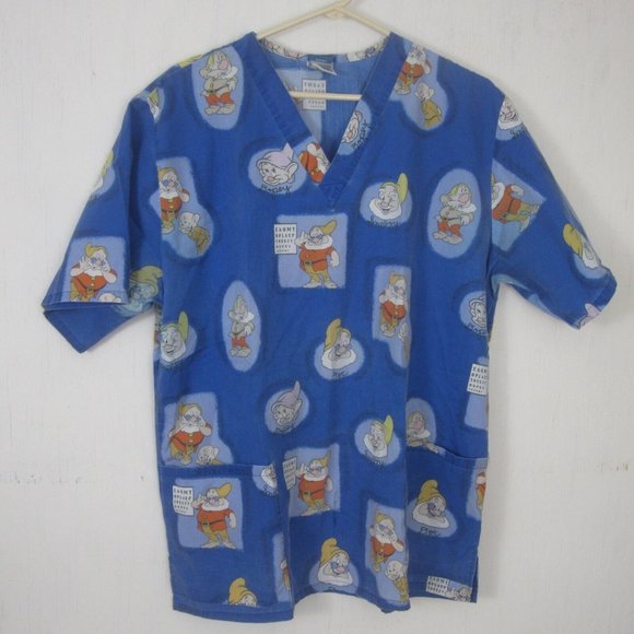 Disney Medical Scrub Shirt M Doc Dopey Sneezy Optometrist chart Snow White vtg - Picture 4 of 10